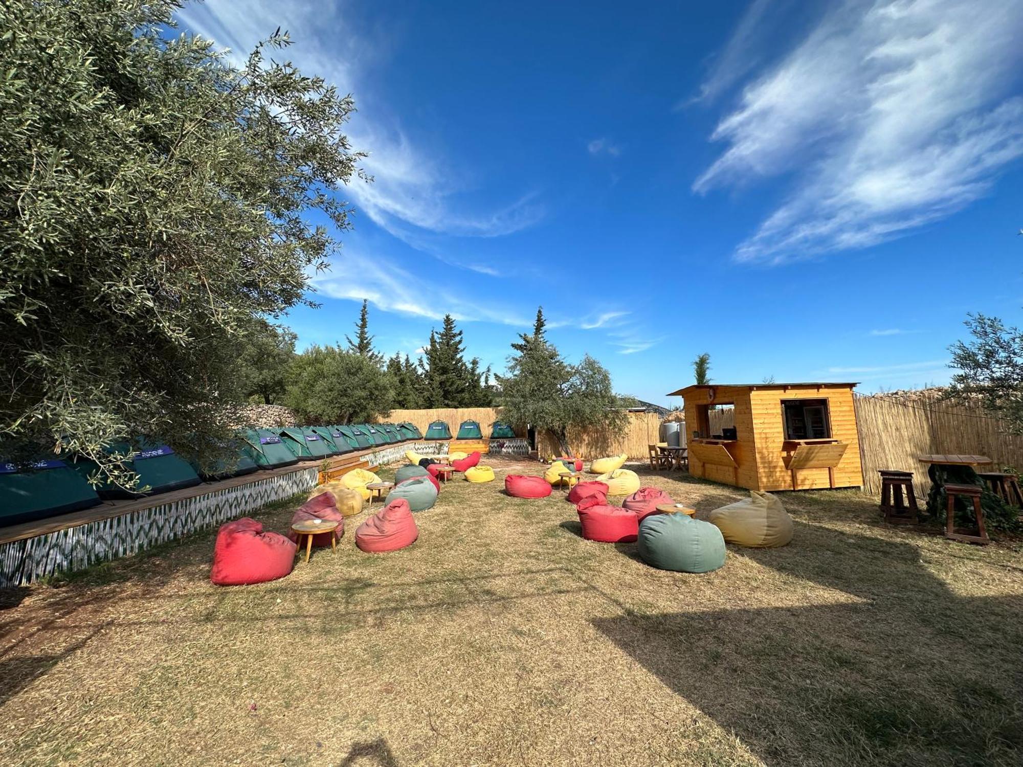 Alt Camping Hotel Dhërmi Kültér fotó