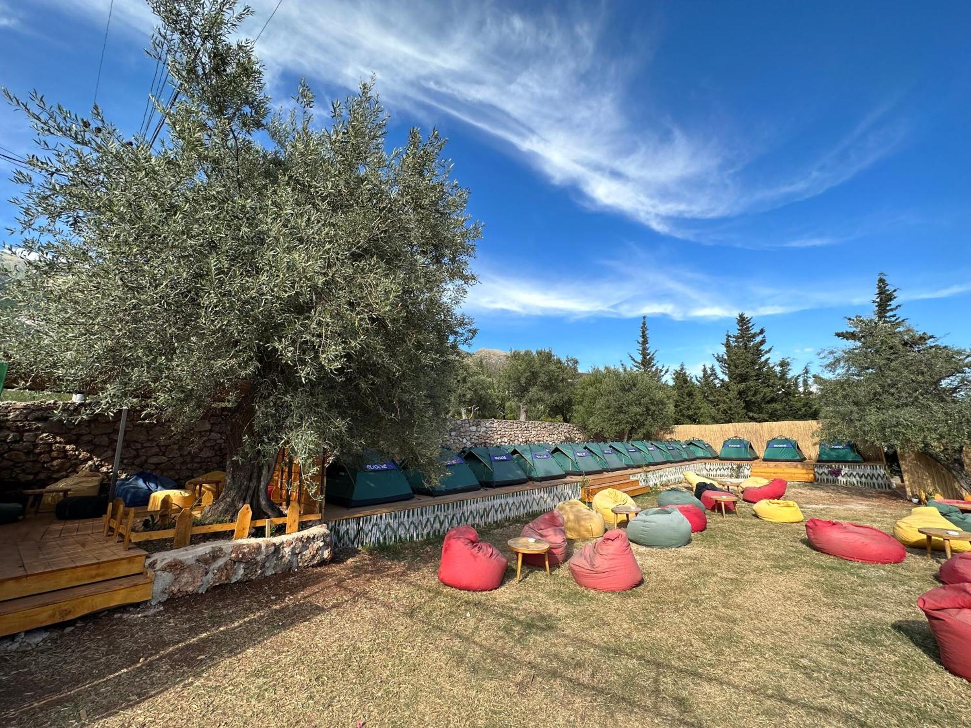 Alt Camping Hotel Dhërmi Kültér fotó